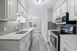 2217 Honey Creek Ln, Arlington, TX 76006 - Photo 8