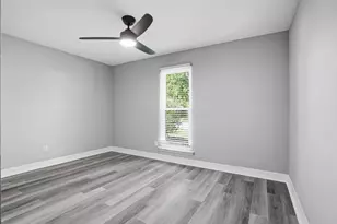 2217 Honey Creek Ln, Arlington, TX 76006 - Photo 14