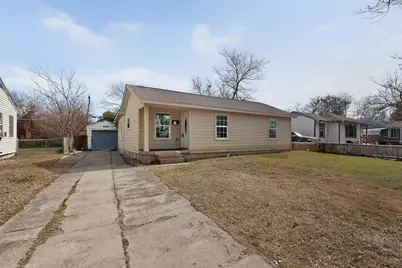 818 19th Street, Grand Prairie, TX 75050 - Photo 2
