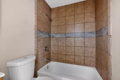 818 19th Street, Grand Prairie, TX 75050 - Photo 32