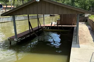 132 Shady Shore Dr, Mabank, TX 75156 - Photo 2