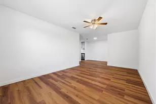 808 Betty Ct, Hurst, TX 76053 - Photo 18