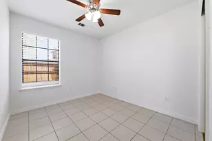 808 Betty Ct, Hurst, TX 76053 - Photo 10