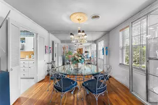 3432 Mapleleaf Ln, Dallas, TX 75233 - Photo 10