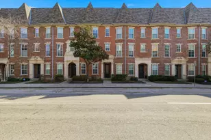 3200 Ross Ave, Dallas, TX 75204 - Photo 1