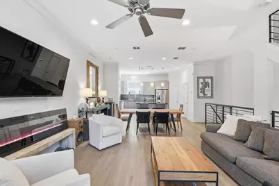 3200 Ross Avenue #13, Dallas, TX 75204 - Photo 12