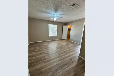 2818 S Fielder Road, Arlington, TX 76015 - Photo 18