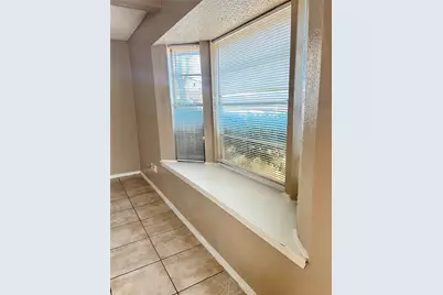 2818 S Fielder Road, Arlington, TX 76015 - Photo 4