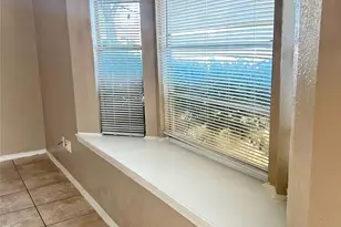 2818 S Fielder Rd, Arlington, TX 76015 - Photo 4