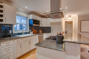 2415 Sunset Ave, Dallas, TX 75211 - Photo 14