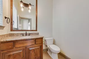 10543 Steinbeck Ln, Irving, TX 75063 - Photo 10