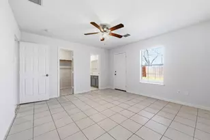 808 Betty Ct, Hurst, TX 76053 - Photo 8