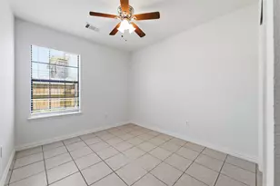 808 Betty Ct, Hurst, TX 76053 - Photo 6