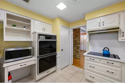 6427 Mimms Drive, Dallas, TX 75252 - Photo 10