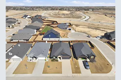 929 Tesslynn Avenue, Godley, TX 76044 - Photo 34