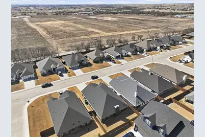 929 Tesslynn Avenue, Godley, TX 76044 - Photo 36