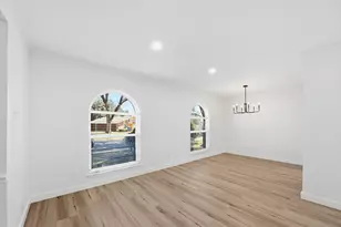 6301 Glenmoor Dr, Garland, TX 75043 - Photo 8