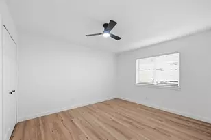 6301 Glenmoor Dr, Garland, TX 75043 - Photo 16