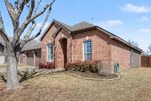 5229 Dove Creek Dr, Fort Worth, TX 76244 - Photo 4