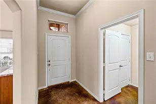 4205 Sapphire Ln, Granbury, TX 76049 - Photo 6