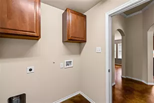 4205 Sapphire Ln, Granbury, TX 76049 - Photo 32