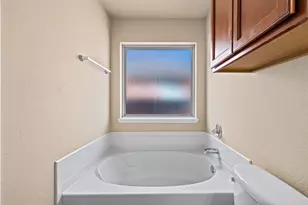 4205 Sapphire Ln, Granbury, TX 76049 - Photo 26