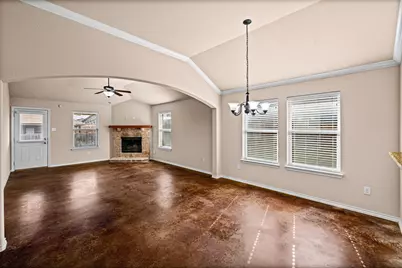 4205 Sapphire Lane, Granbury, TX 76049 - Photo 16