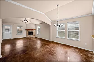 4205 Sapphire Ln, Granbury, TX 76049 - Photo 16