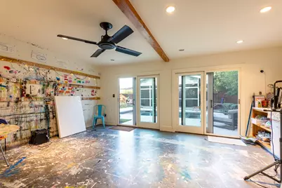 319 N Edgefield Avenue, Dallas, TX 75208 - Photo 32