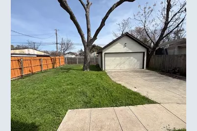 704 S Clinton Avenue, Dallas, TX 75208 - Photo 12