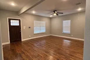 704 S Clinton Ave, Dallas, TX 75208 - Photo 1