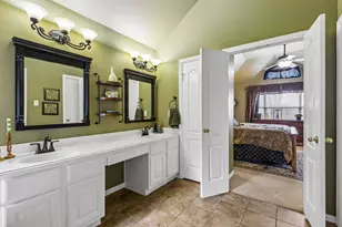 2136 Pritchard Dr, Grapevine, TX 76051 - Photo 18