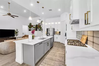 2218 Christopher Lane, Euless, TX 76040 - Photo 10