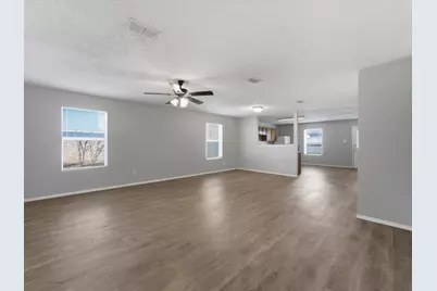 8133 Montecito Drive, Denton, TX 76210 - Photo 4