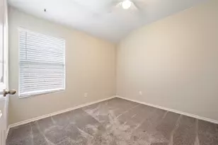 8228 Windsor Forest Dr, Fort Worth, TX 76120 - Photo 14