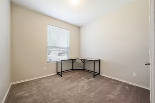 8228 Windsor Forest Dr, Fort Worth, TX 76120 - Photo 16