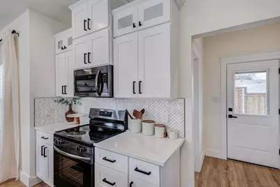 3230 6th Avenue, Fort Worth, TX 76110 - Photo 24