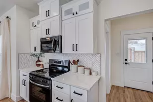 3230 6th Ave, Fort Worth, TX 76110 - Photo 24