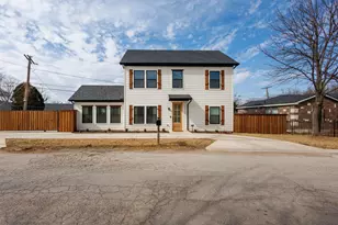 3230 6th Ave, Fort Worth, TX 76110 - Photo 2