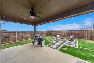 2512 Puma St, Crandall, TX 75114 - Photo 4