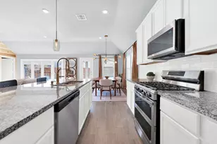 13032 Mizell Ln, Providence Village, TX 76227 - Photo 12