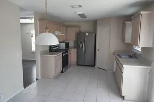 1405 Anglican Dr, Arlington, TX 76002 - Photo 12