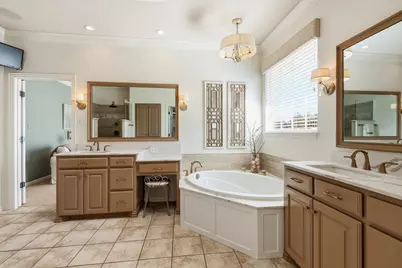 801 Bent Tree Drive, Euless, TX 76039 - Photo 30