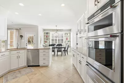 801 Bent Tree Drive, Euless, TX 76039 - Photo 16