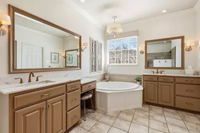 801 Bent Tree Drive, Euless, TX 76039 - Photo 28