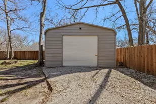 608 N Catherine St, Terrell, TX 75160 - Photo 28