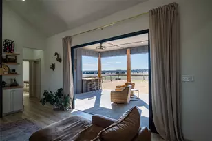 375 Wolf Front Rd, Van Alstyne, TX 75495 - Photo 6