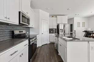 5123 Community St, Haltom City, TX 76117 - Photo 10