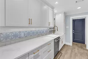 3002 Carolyn Ct, Bedford, TX 76021 - Photo 12