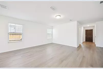 2037 Pleasant Knoll Circle, Forney, TX 75126 - Photo 2